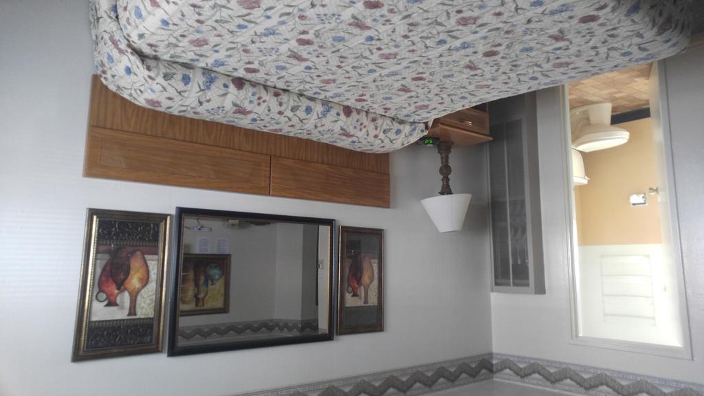 Rainbow Inn カリゾゾ エクステリア 写真